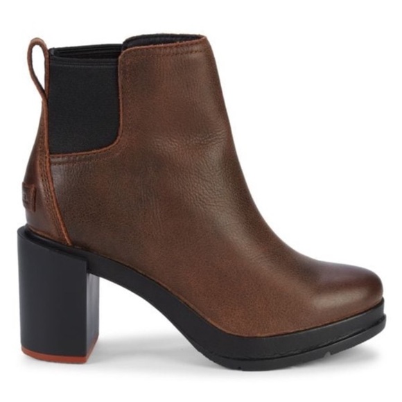 SOREL Blake Block Heel Leather Chelsea Boots Brown Pull On Size 8.5 US - Picture 1 of 11
